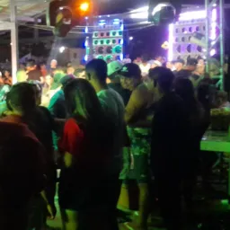 ALTAS HORAS PUB 🔊🎵🍻💃🕺