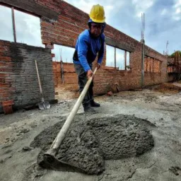 Bom ajudante mão de obra Resende