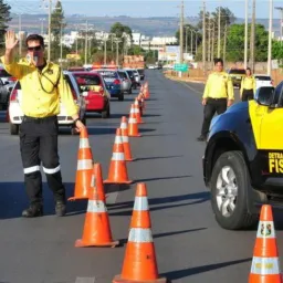 Atenção na Estrada amigos