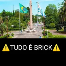TUDO É BRICK