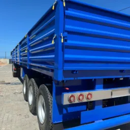 Trailer só