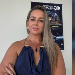 Liz,corretora de vendas