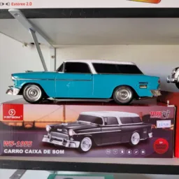 Moto e carro feirão