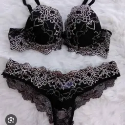 Grasy lingerie