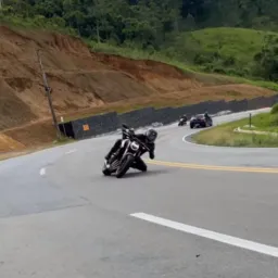 😎 # Boy nas pistas 🏍️ 🇧🇷 🏁