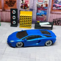 MINIS CUSTOM SALTO