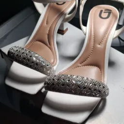 Confecções & variedades👜👡