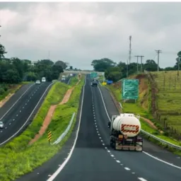 Litoral e rodovias somente praias