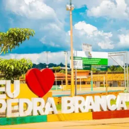 Pedra Branca do Amaparí